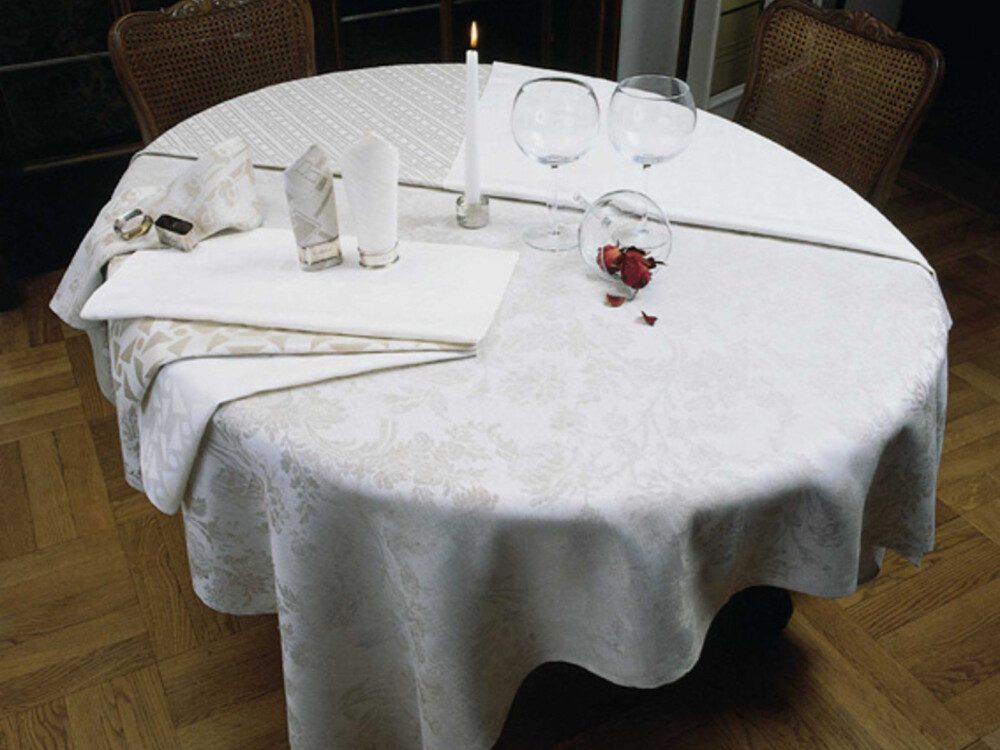 LinenLounge-Leinentischdecke-Hoffmann