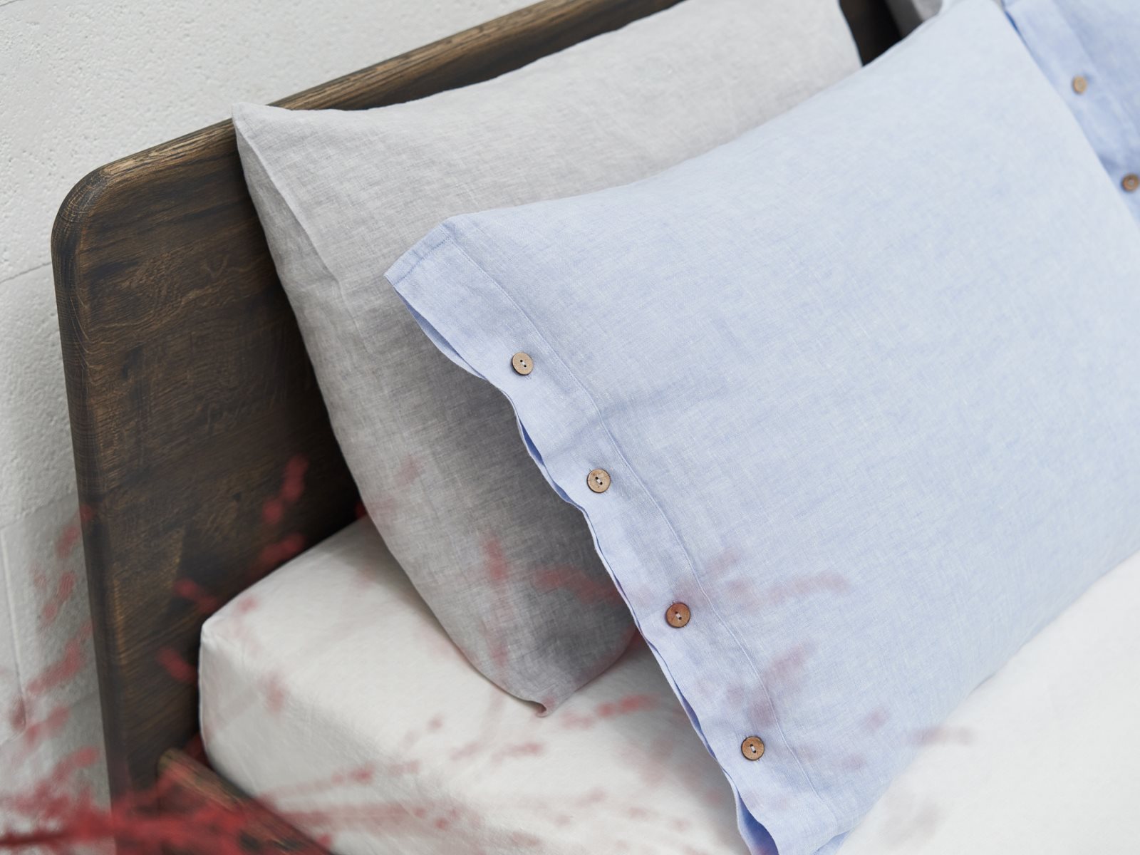 Celeste Buttons Leinen Bettwäsche von Geniksa – Bild 7