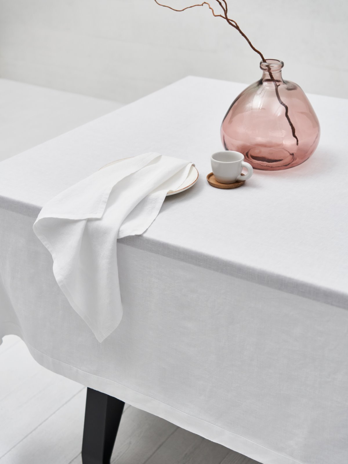 Cygna Leinen Tischdecke von Geniksa – Bild 5