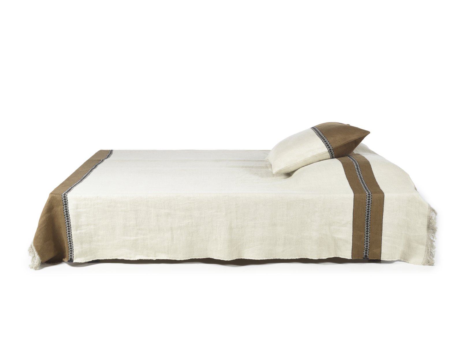 Etienne Leinen Coverlet und Kissen von Libeco – Bild 4