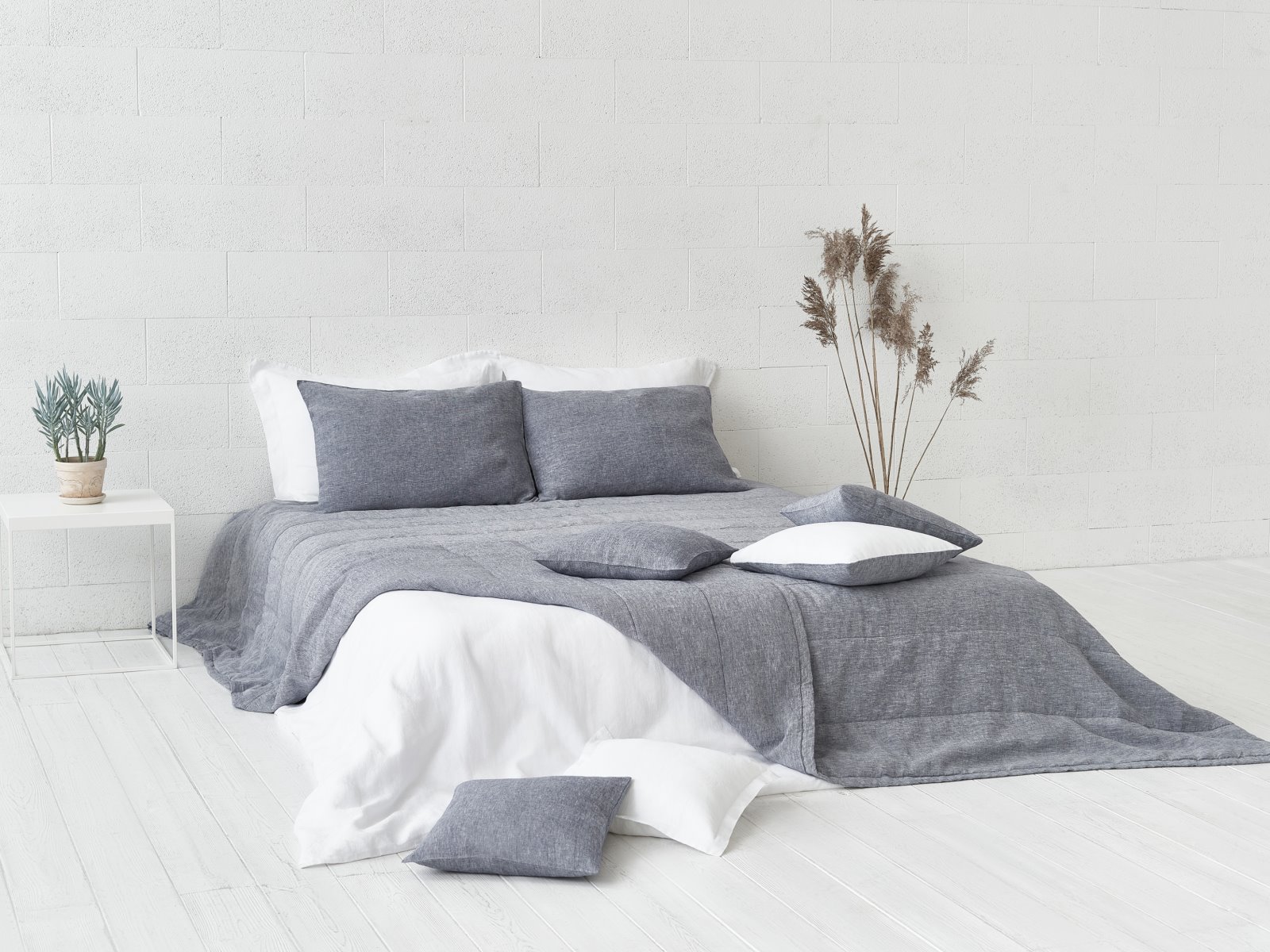 Heron Classic Leinen Tagesdecke von Geniksa – Bild 5