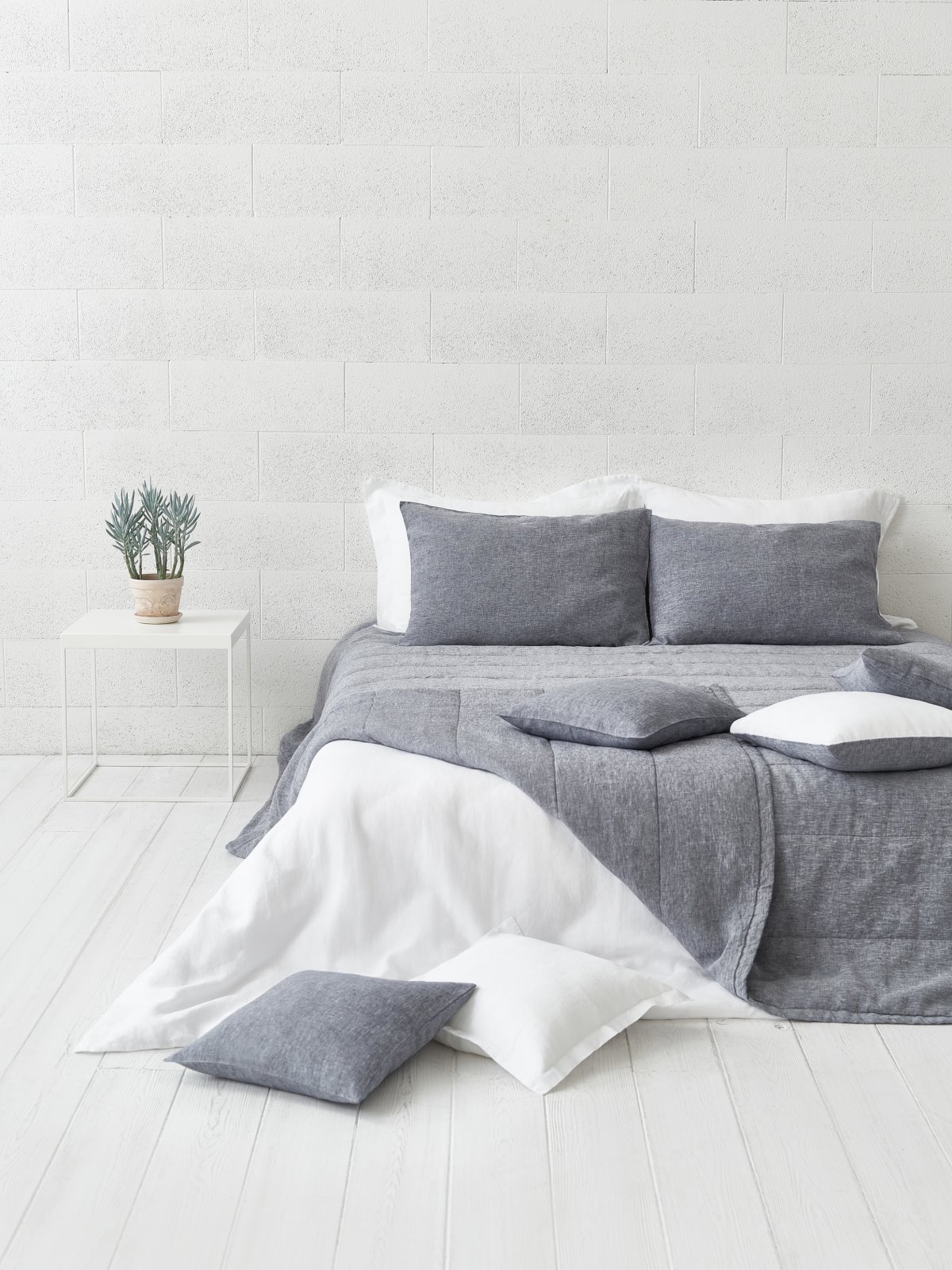 Heron Classic Leinen Tagesdecke von Geniksa – Bild 6