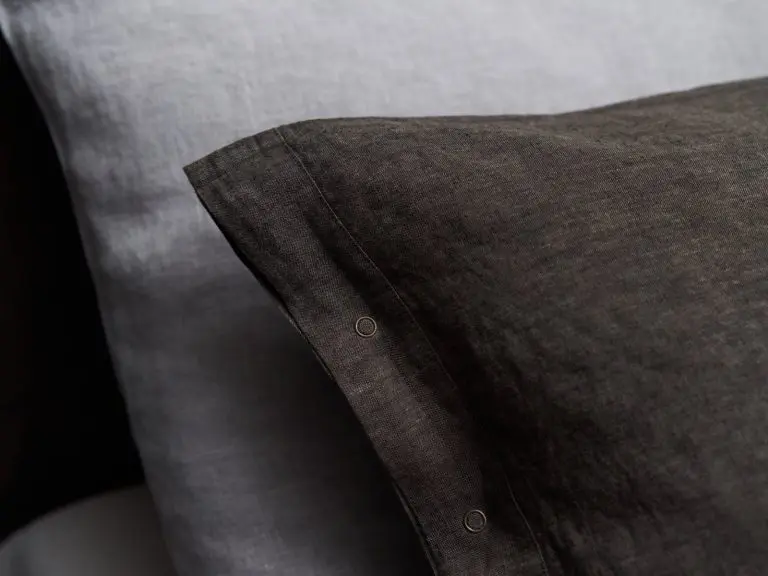 Jungle Snaps Leinen Bettwäsche von Geniksa