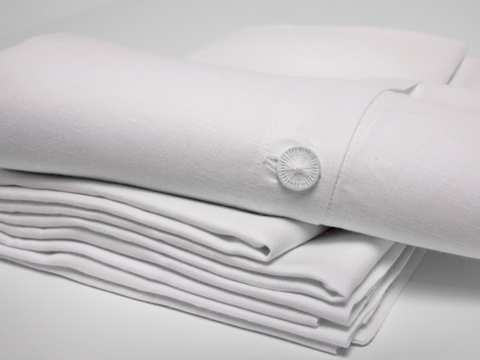 Starkes Leinen - Weiße Bettwäsche der Leinenweberei Hoffmann