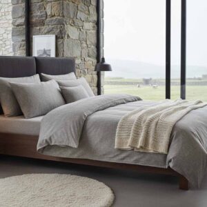 Ein Bett in einem Zimmer