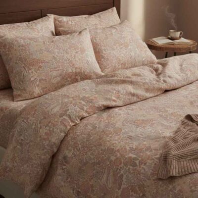 Ein Bett in einem Zimmer